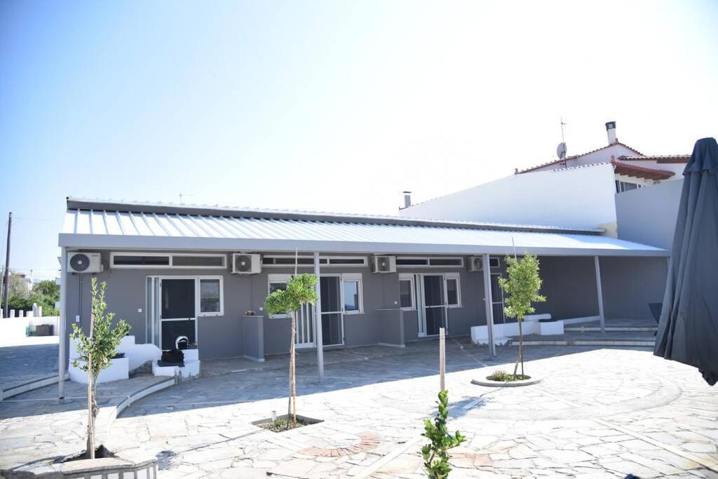 Family Apartments 4 Lechaio Exterior foto
